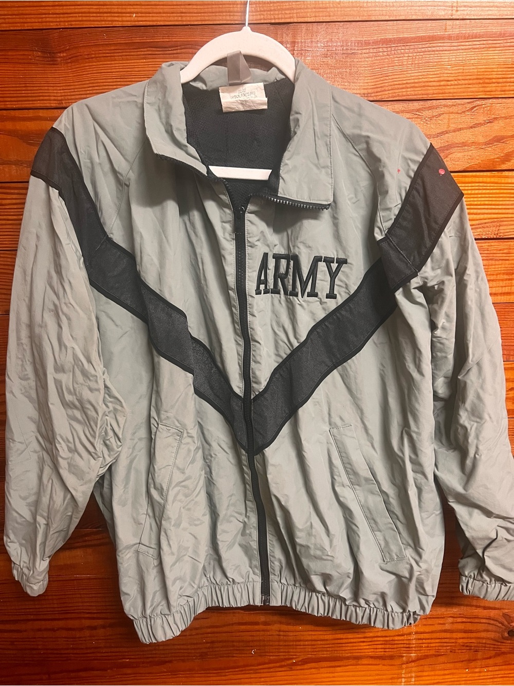 US Army PFU Physical Fitness Jacket Men’s Medium Gray Black Military Windbreaker